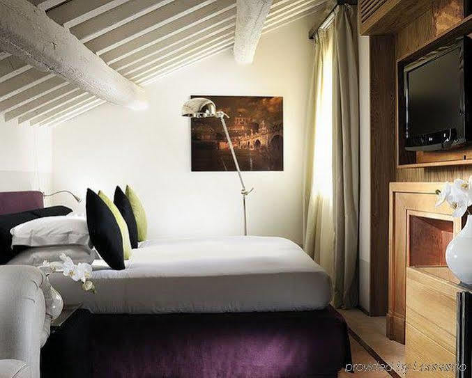 Hotel Mario De' Fiori 37 Řím Exteriér fotografie
